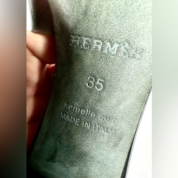 HERMES Viaggio 60 Calfskin Leather Ankle Strap Sandals 35 Black - Picture 11 of 15